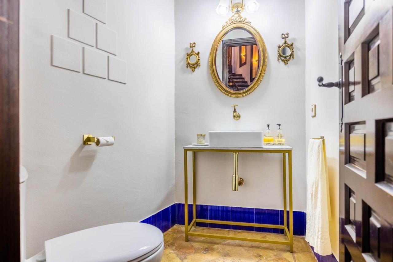 Casa Palacio Sxviii Con Piscina En Centro Historico De Sevilla Екстер'єр фото